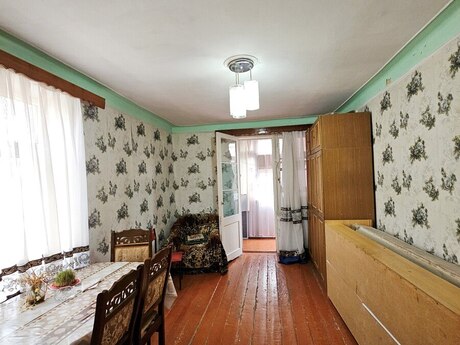 1 otaqlı köhnə tikili - Qara Qarayev m. - 33 m²