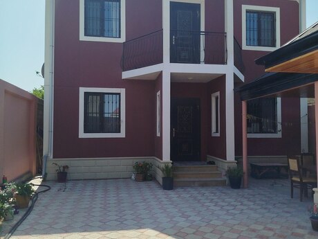 6 otaqlı həyət evi/bağ evi - Şağan q. - 160 m²