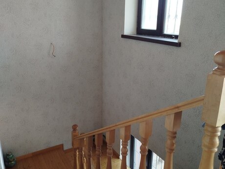 6 otaqlı həyət evi/bağ evi - Şağan q. - 160 m²