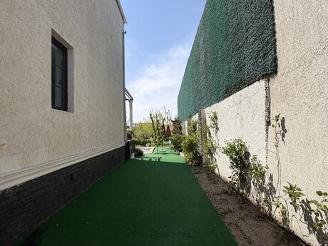 6 otaqlı həyət evi/bağ evi - Mərdəkan q. - 300 m²