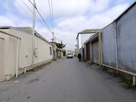 Obyekt - Binəqədi r. - 200 m²