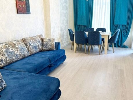 2 otaqlı köhnə tikili - Memar Əcəmi m. - 52 m²