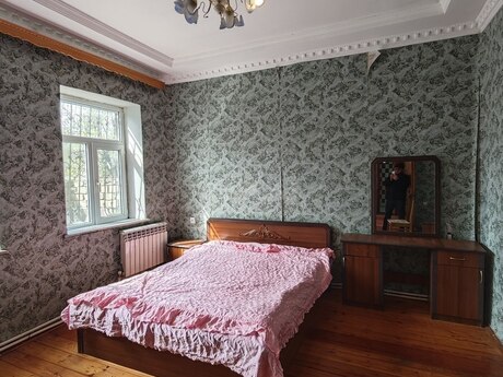 3 otaqlı həyət evi/bağ evi - Sabunçu q. - 86 m²
