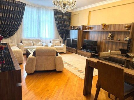 3 otaqlı yeni tikili - Həzi Aslanov m. - 123 m²