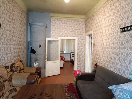 2 otaqlı köhnə tikili - Əmircan q. - 50 m²