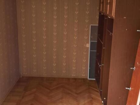 2 otaqlı köhnə tikili - Neftçilər m. - 50 m²
