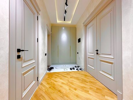 4 otaqlı yeni tikili - Qara Qarayev m. - 135.5 m²