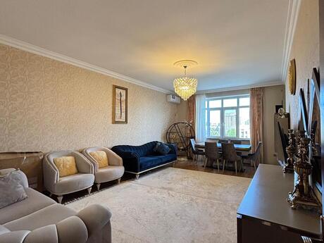 4 otaqlı mənzil, 182 m², Elmlər Akademiyası: 470 000 ₼ 2