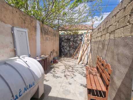 3 otaqlı həyət evi/bağ evi - Zabrat q. - 70 m²
