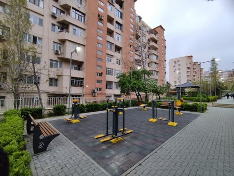 1 otaqlı köhnə tikili - Əhmədli m. - 35 m²