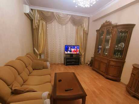 Объявление №6087636 - Баку, м. 20 января, 3-комн., 60 м², 2/17 этаж