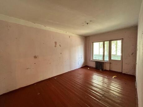 3 otaqlı köhnə tikili - Həzi Aslanov m. - 80 m²