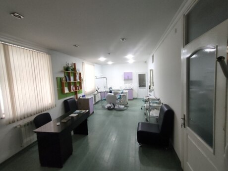 Obyekt - 8-ci mikrorayon q. - 100 m²