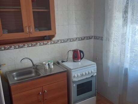 1 otaqlı köhnə tikili - Nizami m. - 38 m²