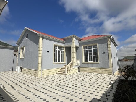 4 otaqlı həyət evi/bağ evi - Savalan q. - 110 m²