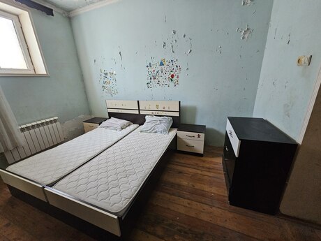 3 otaqlı həyət evi/bağ evi - Buzovna q. - 250 m²