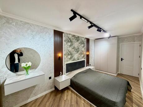 2 otaqlı köhnə tikili - Xalqlar Dostluğu m. - 55 m²