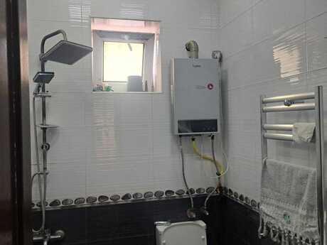 4 otaqlı həyət evi/bağ evi - Balaxanı q. - 110 m²