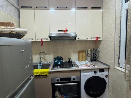 2 otaqlı köhnə tikili - Memar Əcəmi m. - 55 m²