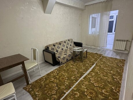 2 otaqlı köhnə tikili - Əhmədli q. - 60 m²