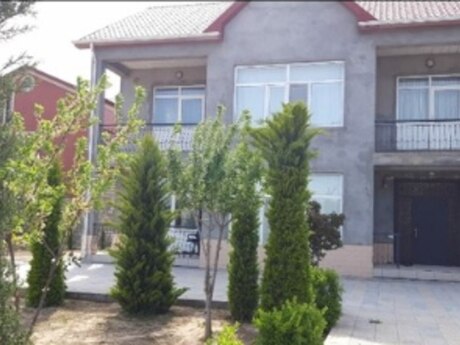 4 otaqlı həyət evi/bağ evi - Şağan q. - 200 m²