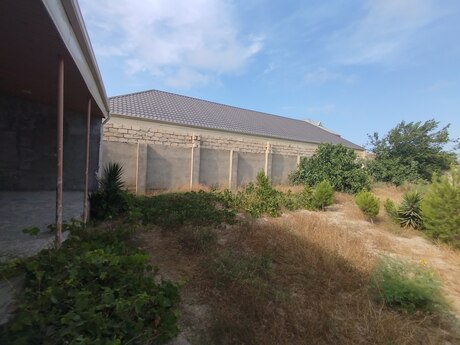 3 otaqlı həyət evi/bağ evi - Pirşağı q. - 160 m²