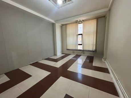 2-комн. офис - м. Нариман Нариманов - 65 м²