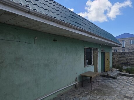 Obyekt - Zabrat q. - 160 m²