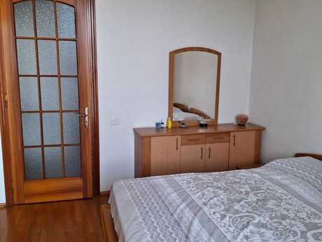 2 otaqlı köhnə tikili - İçəri Şəhər m. - 70 m²