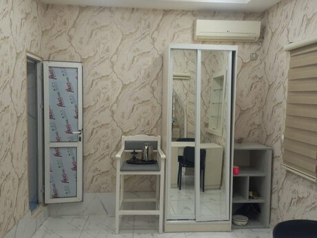 Объект - м. Элмляр Академиясы - 30 м²