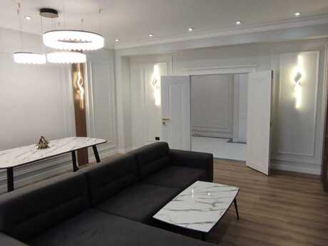 4 otaqlı yeni tikili - Şah İsmayıl Xətai m. - 180 m²