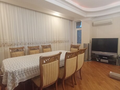 4 otaqlı yeni tikili - Gənclik m. - 175 m²