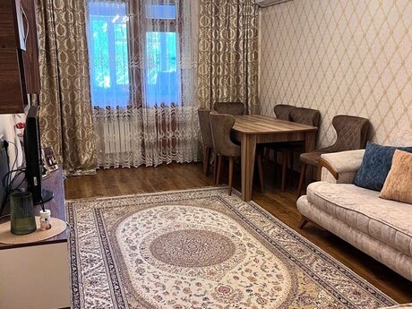 3 otaqlı köhnə tikili - Nəriman Nərimanov m. - 90 m²