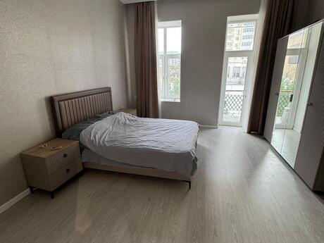 2 otaqlı köhnə tikili - İçəri Şəhər m. - 70 m²