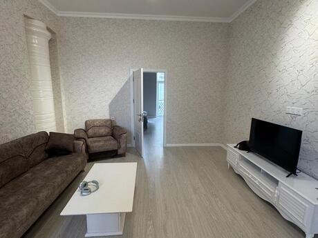 2 otaqlı köhnə tikili - İçəri Şəhər m. - 70 m²