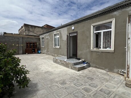 2-комн. дом/дача - пос. Бинагади - 80 м²