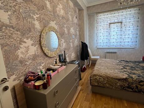 3 otaqlı yeni tikili - Yeni Günəşli q. - 70 m²