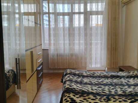 4-комн. новостройка - пос. Ясамал - 156 м²