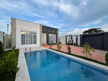 4 otaqlı həyət evi/bağ evi - Şüvəlan q. - 160 m²