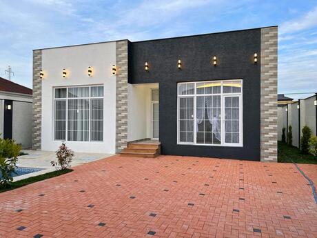 4 otaqlı həyət evi/bağ evi - Şüvəlan q. - 160 m²