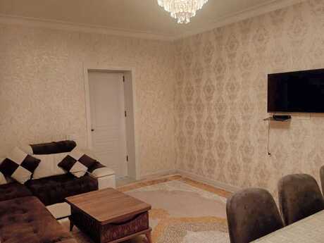3 otaqlı köhnə tikili - Qaraçuxur q. - 70 m²