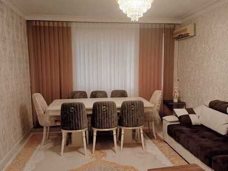 3 otaqlı köhnə tikili - Qaraçuxur q. - 70 m²