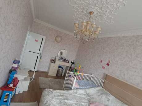 2 otaqlı köhnə tikili - Qaraçuxur q. - 60 m²