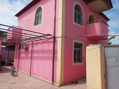 5 otaqlı həyət evi/bağ evi - Biləcəri q. - 130 m²