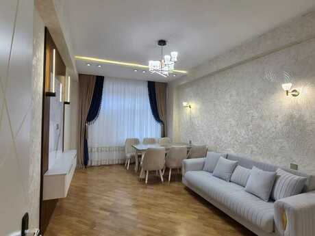 Объявление №6088339 - Баку, м. Ази Асланов, 2-комн., 90 м², 2/16 этаж