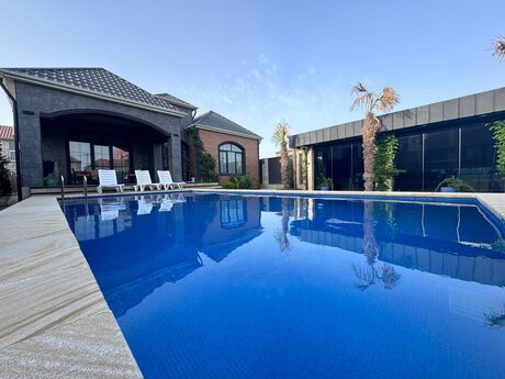 4 otaqlı həyət evi/bağ evi - Mərdəkan q. - 250 m²