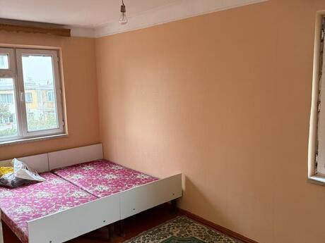2 otaqlı köhnə tikili - Neftçilər m. - 42 m²