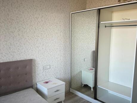 2-комн. новостройка - пос. Бакиханова - 80 м²