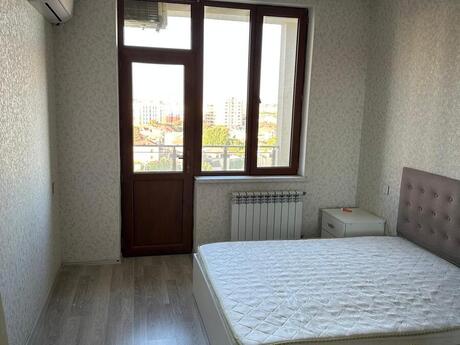 2-комн. новостройка - пос. Бакиханова - 80 м²