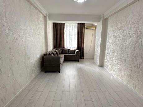 2-комн. новостройка - м. Ази Асланов - 70 м²